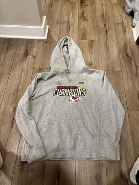 Fanatics Men's Kansas City Chiefs Super Bowl LIV Champions Gray Pullover Hoodie